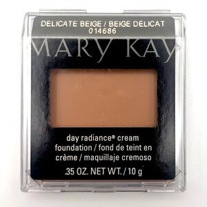 Mary Kay Day Radiance Cream Foundation Delicate Beige 014686 Full Size .35oz New